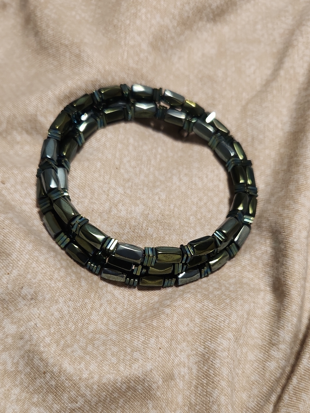 Irresistible Green Hematite Stretch Bracelet